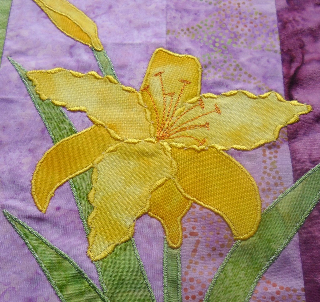 Sample of decorative stitch used for applique @ The Crafty Quilter