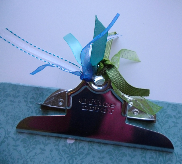 clipboard top ribbons