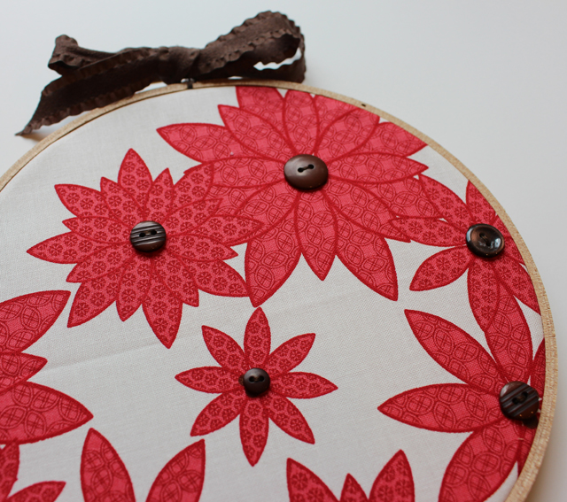 decorating with embroidery hoops
