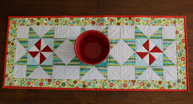 Christmas Table Runner @ The Crafty Quilter