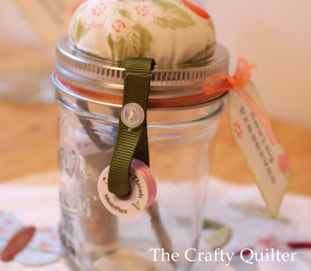 Mason Jar Sewing Kit @The Crafty Quilter