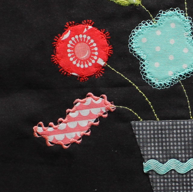 How to use embroidery stitches with applique @ The Crafty Quilter