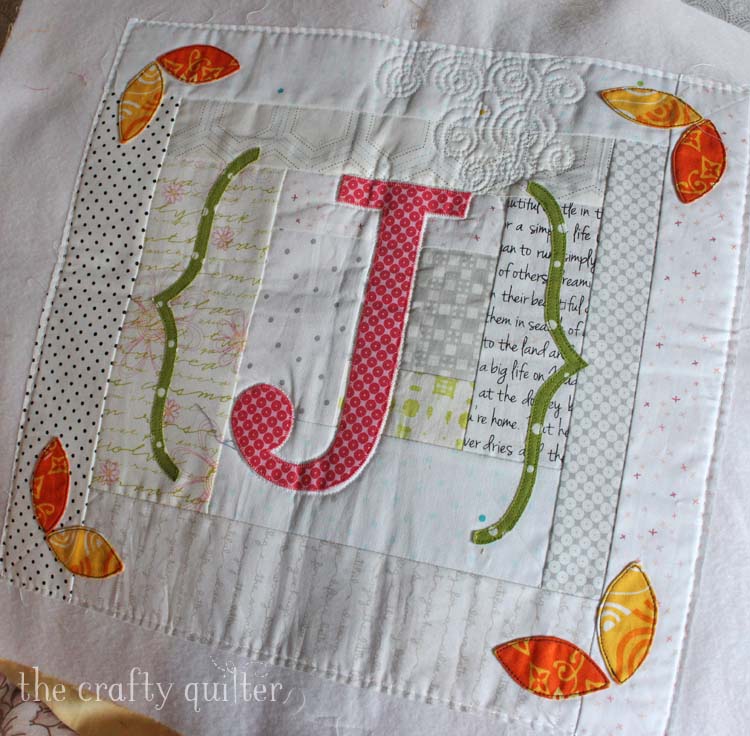 Mini Quilt designed and made by Julie Cefalu @ The Crafty Quilter