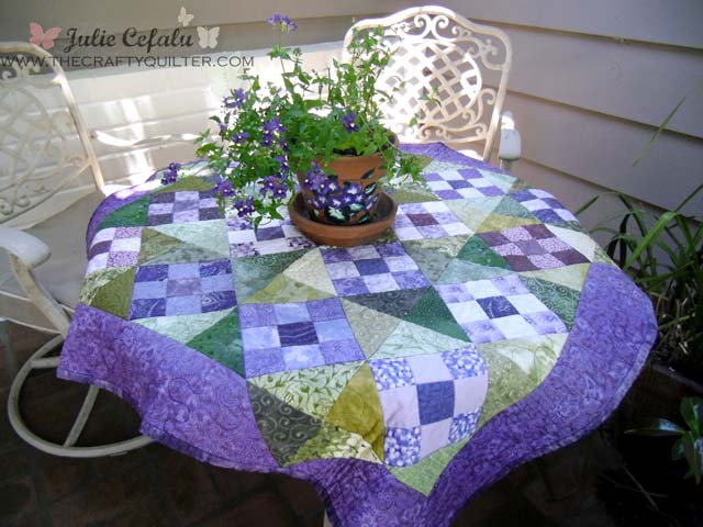 quilt on porch via The Crafty Quilter