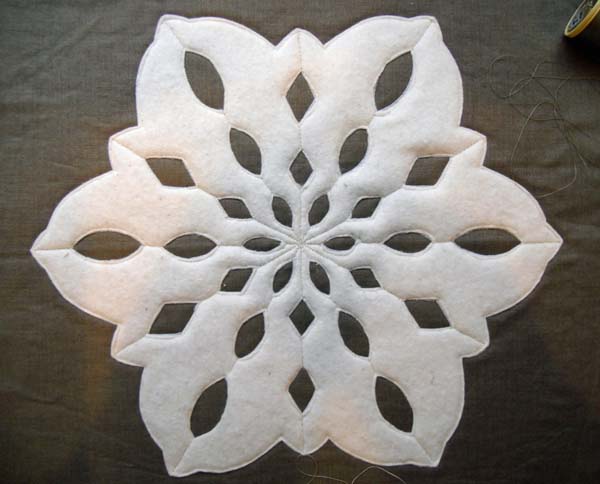 Snowflake pillow at The Crafty Quilter