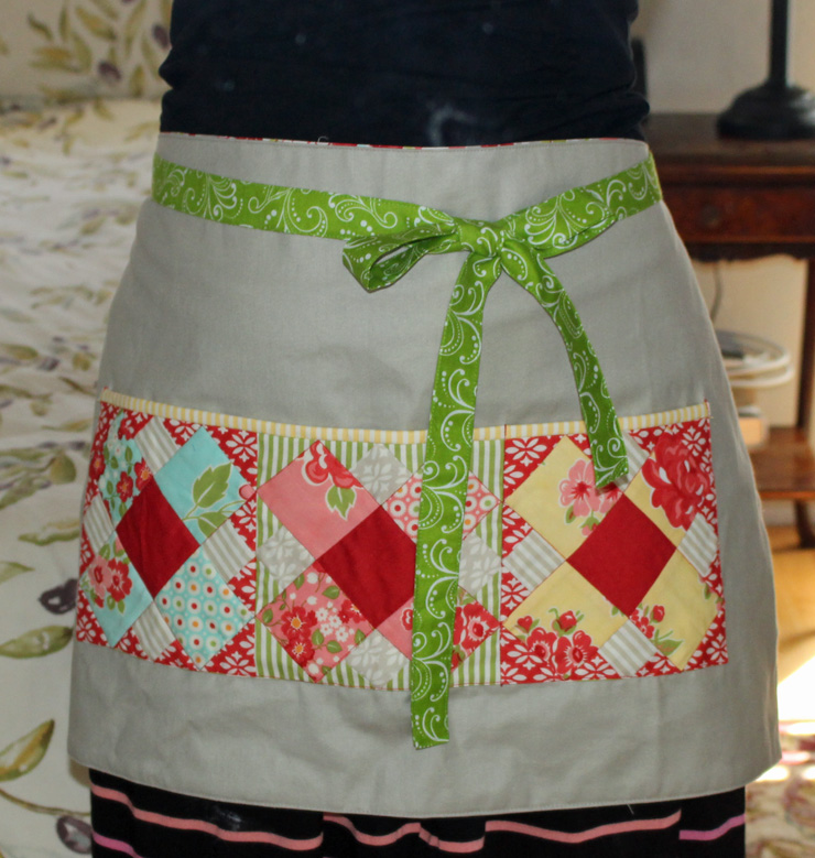 Patchwork Please! Sew Along - The polka-dot-cafe apron - The Crafty Quilter