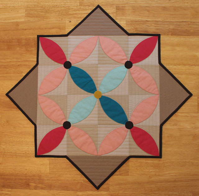 Spring Petals Quilt along project @ The Crafty Quilter