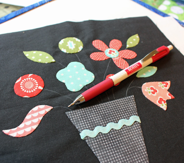 How to use embroidery stitches with applique @ The Crafty Quilter