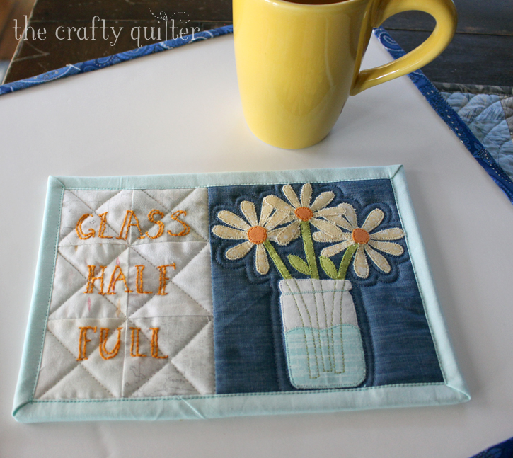 Friday Finish:  a mug rug and a boxy pocket pouch