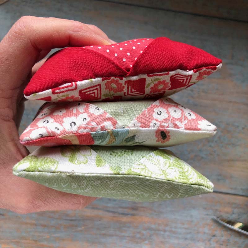 Free Folded Corner Pincushion pattern - The Crafty Quilter