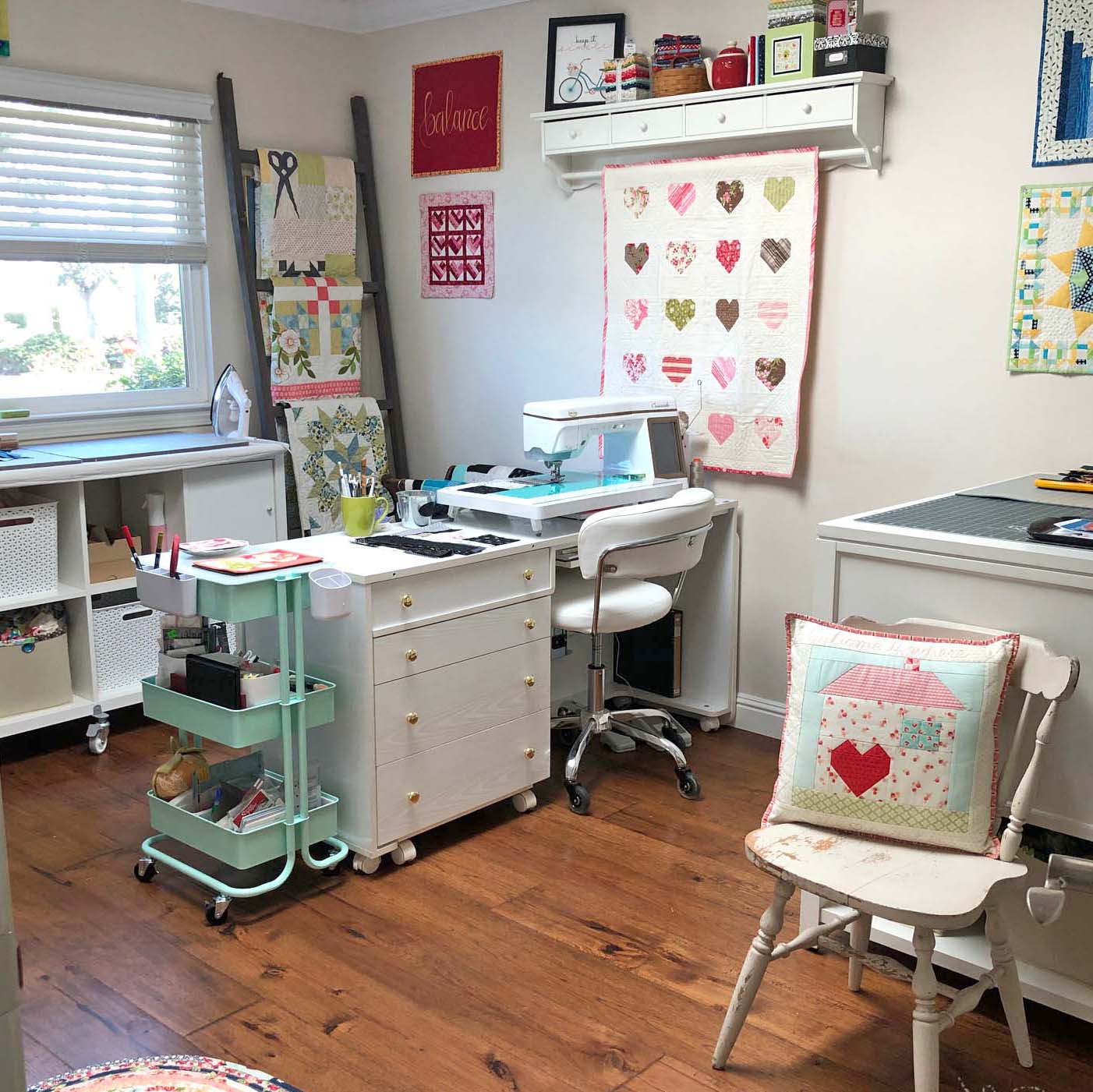 Sewing room details @ The Crafty Quilter