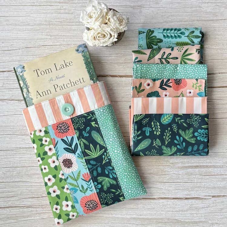 Completed booksleeve made by Julie Cefalu from the Month 2 Mrs. Quilty subscription box.