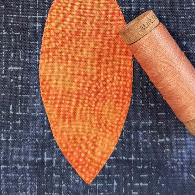 Narrow zigzag stitch example with fine thread